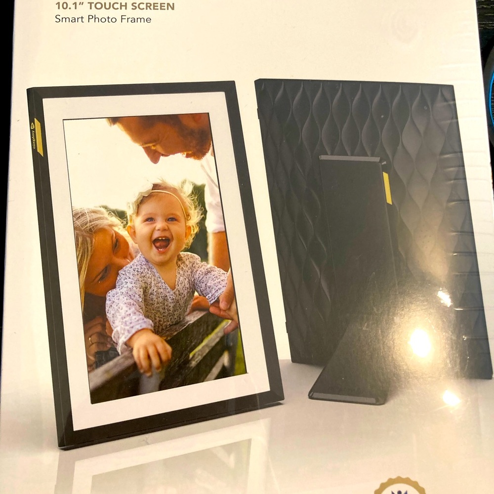Nixplay 10.1 Touch Screen Smart Photo Frame